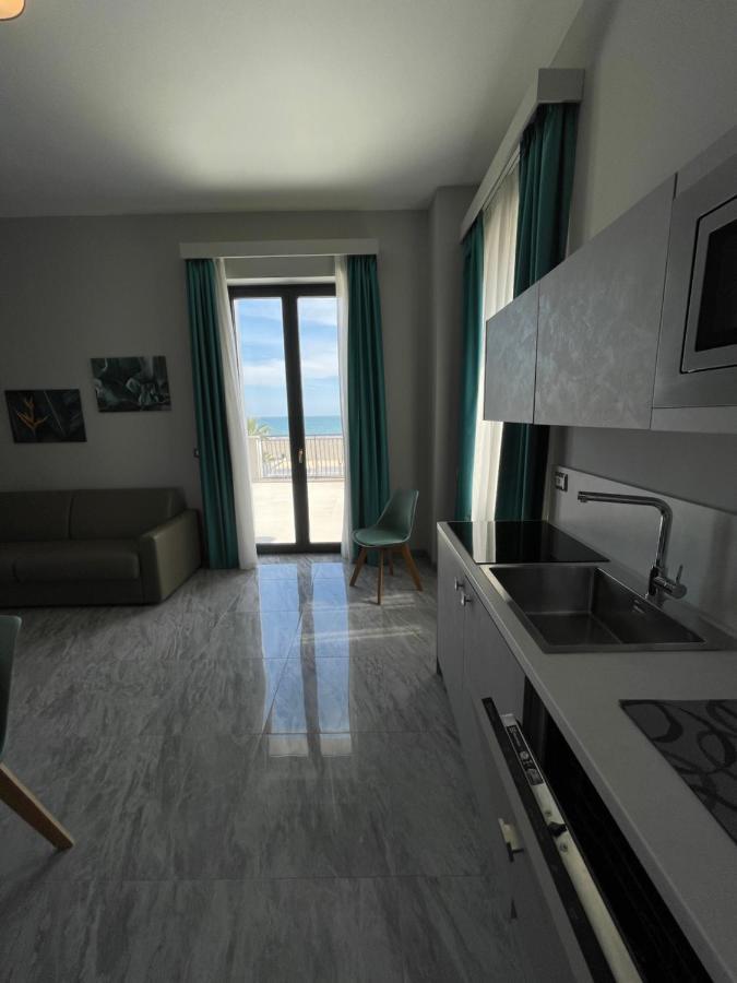 Palazzo Novecento Apartment Маргерита ди Савоя Екстериор снимка