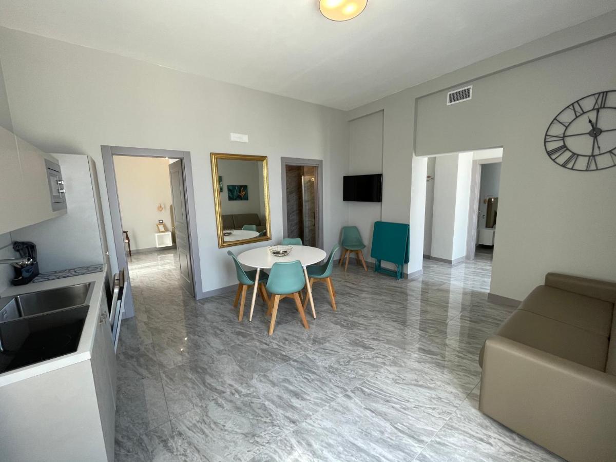 Palazzo Novecento Apartment Маргерита ди Савоя Екстериор снимка