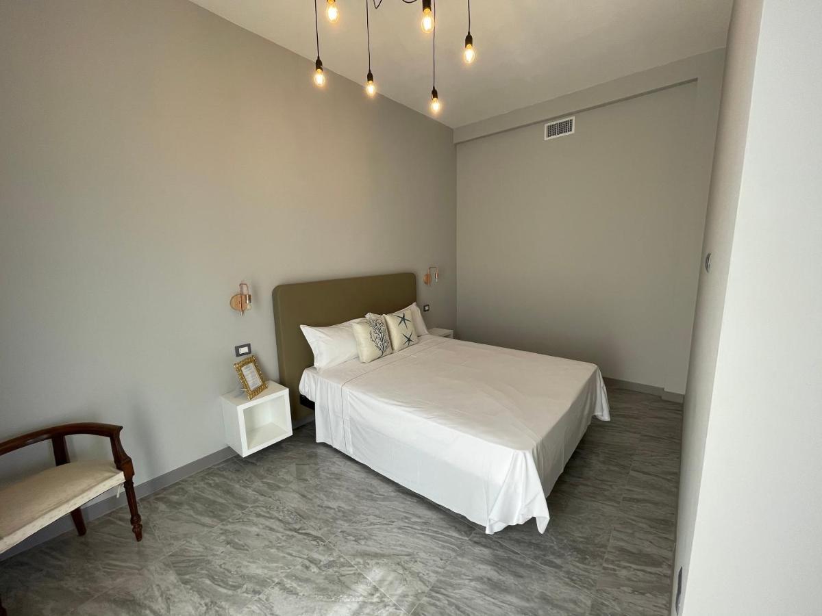 Palazzo Novecento Apartment Маргерита ди Савоя Екстериор снимка