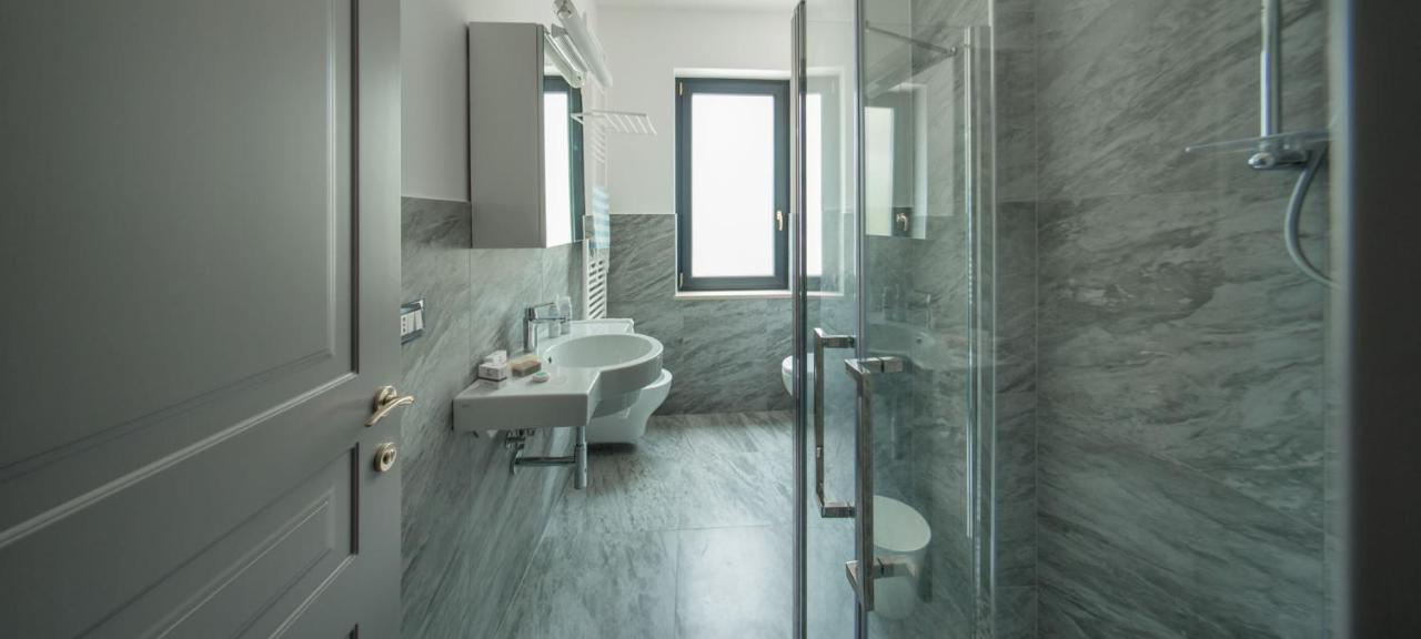 Palazzo Novecento Apartment Маргерита ди Савоя Екстериор снимка